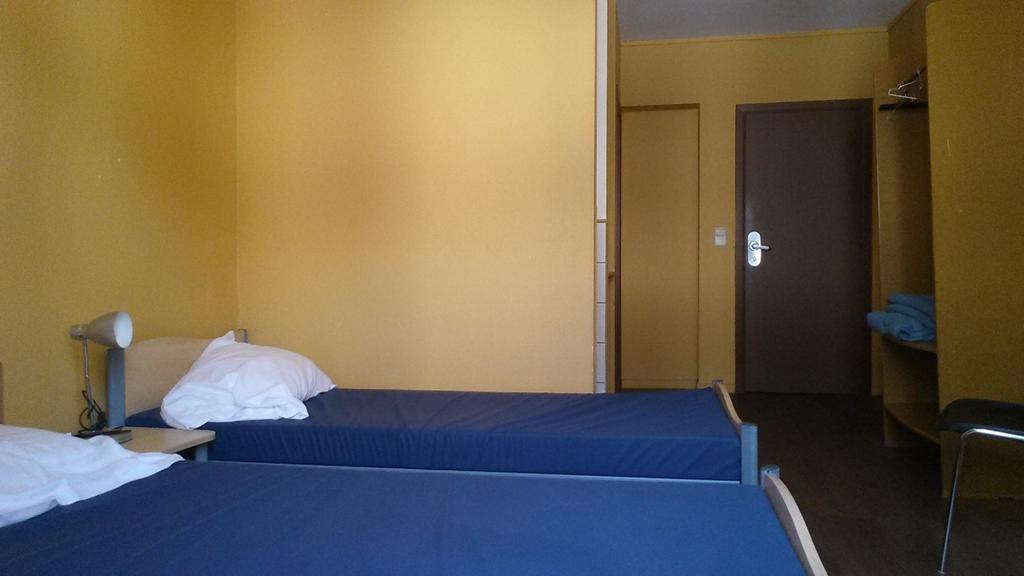 Van Gogh Youth Hostel City Centre Saint-Josse-ten-Noode Εξωτερικό φωτογραφία