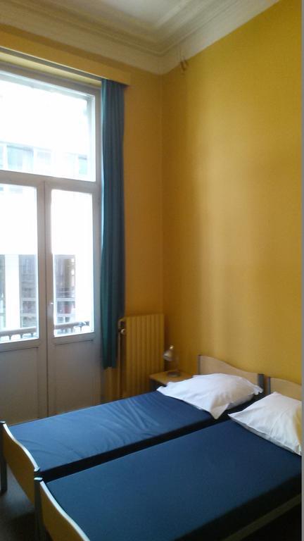 Van Gogh Youth Hostel City Centre Saint-Josse-ten-Noode Εξωτερικό φωτογραφία