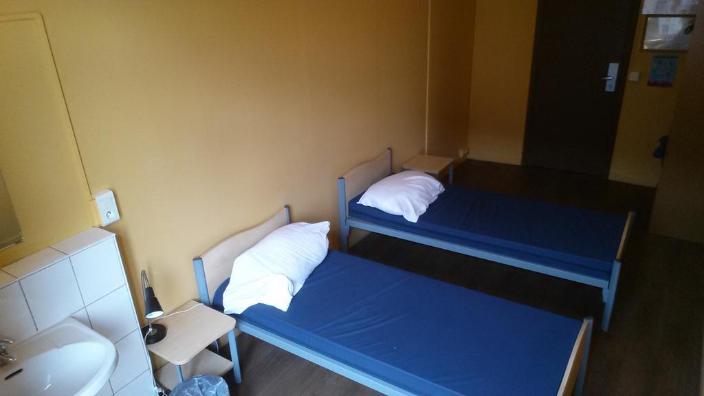 Van Gogh Youth Hostel City Centre Saint-Josse-ten-Noode Εξωτερικό φωτογραφία