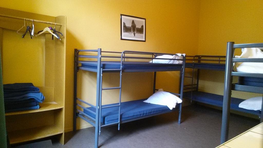 Van Gogh Youth Hostel City Centre Saint-Josse-ten-Noode Εξωτερικό φωτογραφία