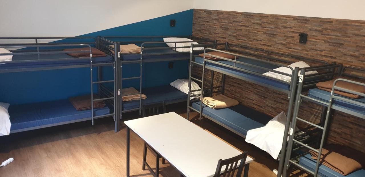 Van Gogh Youth Hostel City Centre Saint-Josse-ten-Noode Εξωτερικό φωτογραφία