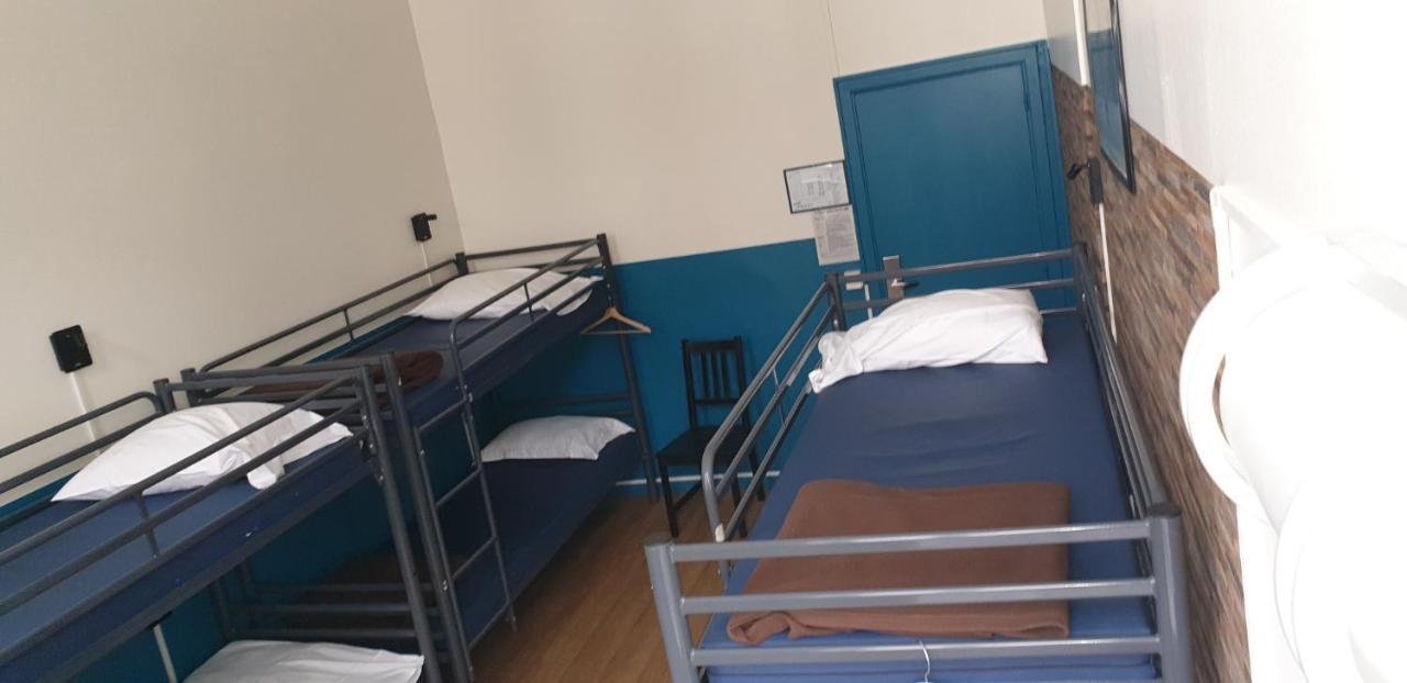 Van Gogh Youth Hostel City Centre Saint-Josse-ten-Noode Εξωτερικό φωτογραφία