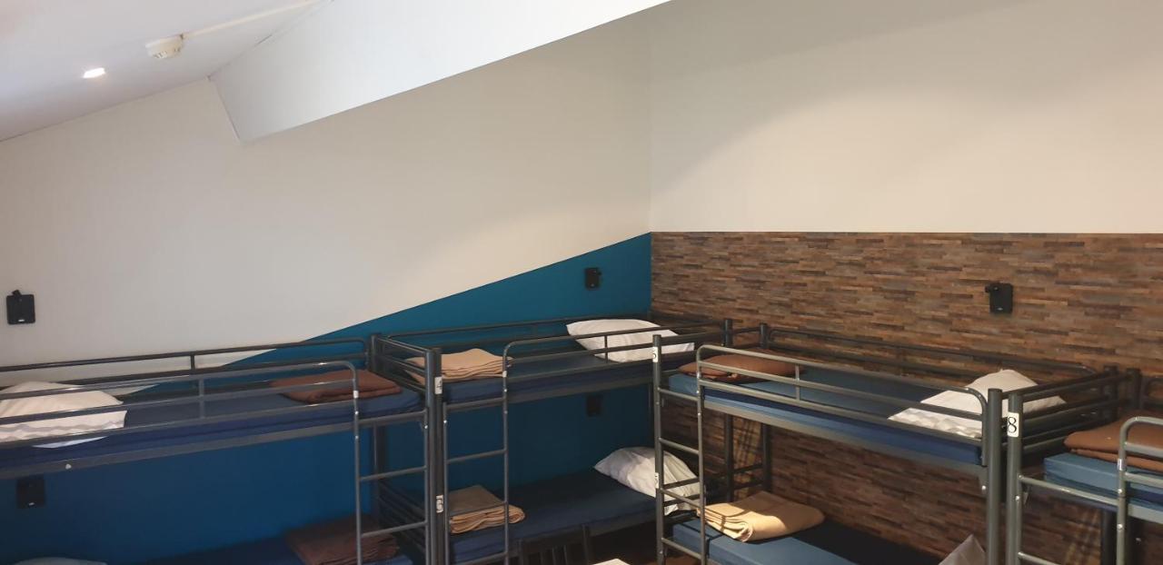 Van Gogh Youth Hostel City Centre Saint-Josse-ten-Noode Εξωτερικό φωτογραφία